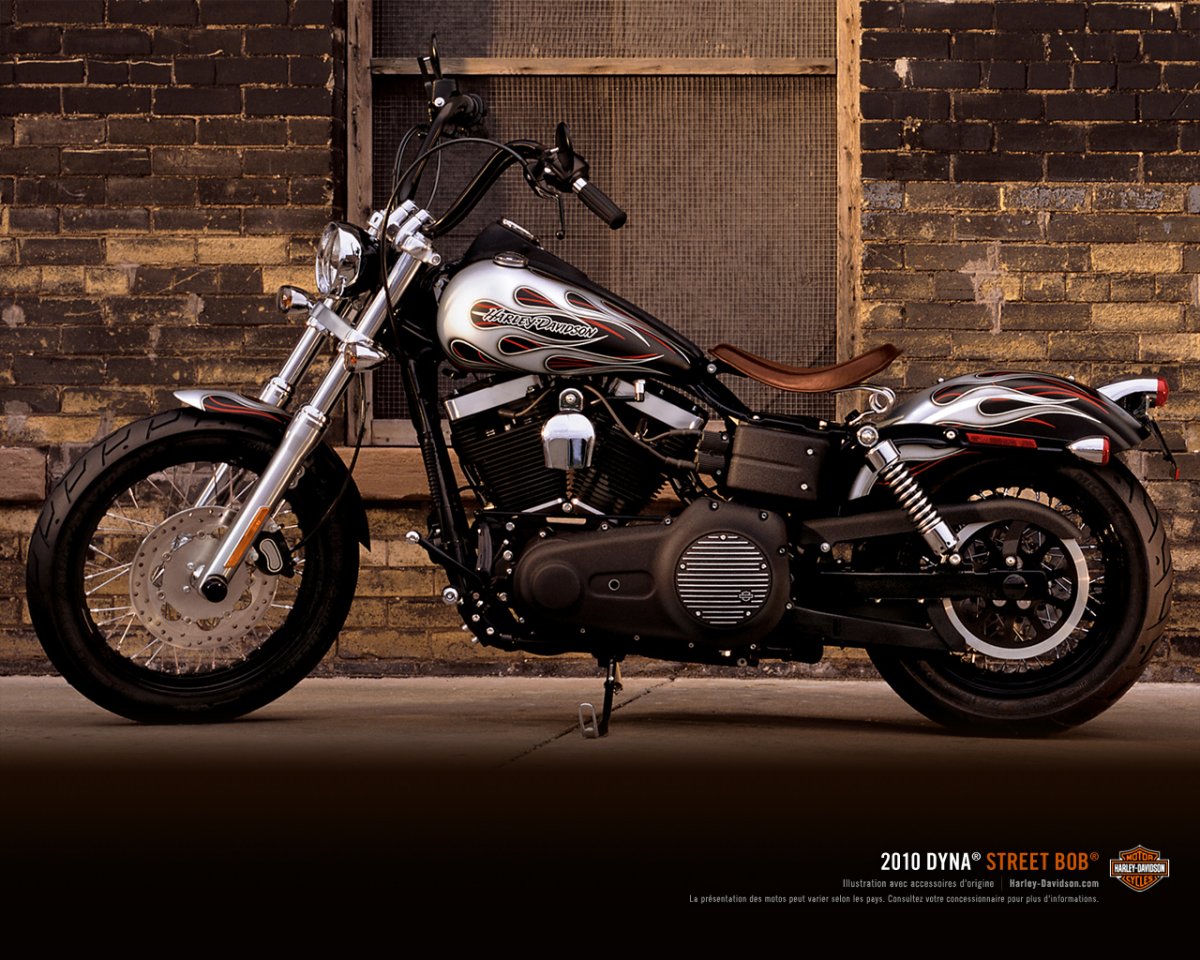 Harley Davidson FXDB Dyna Street Bob