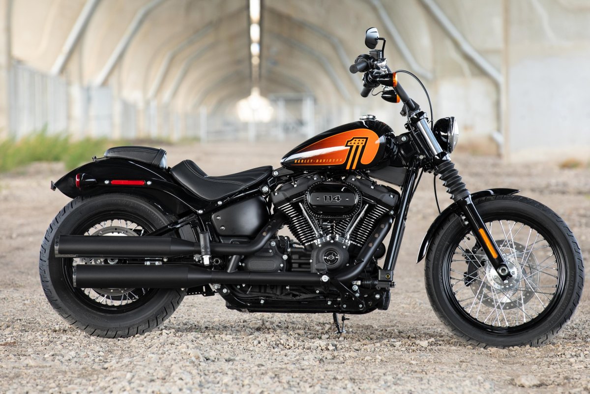Street Bob 114