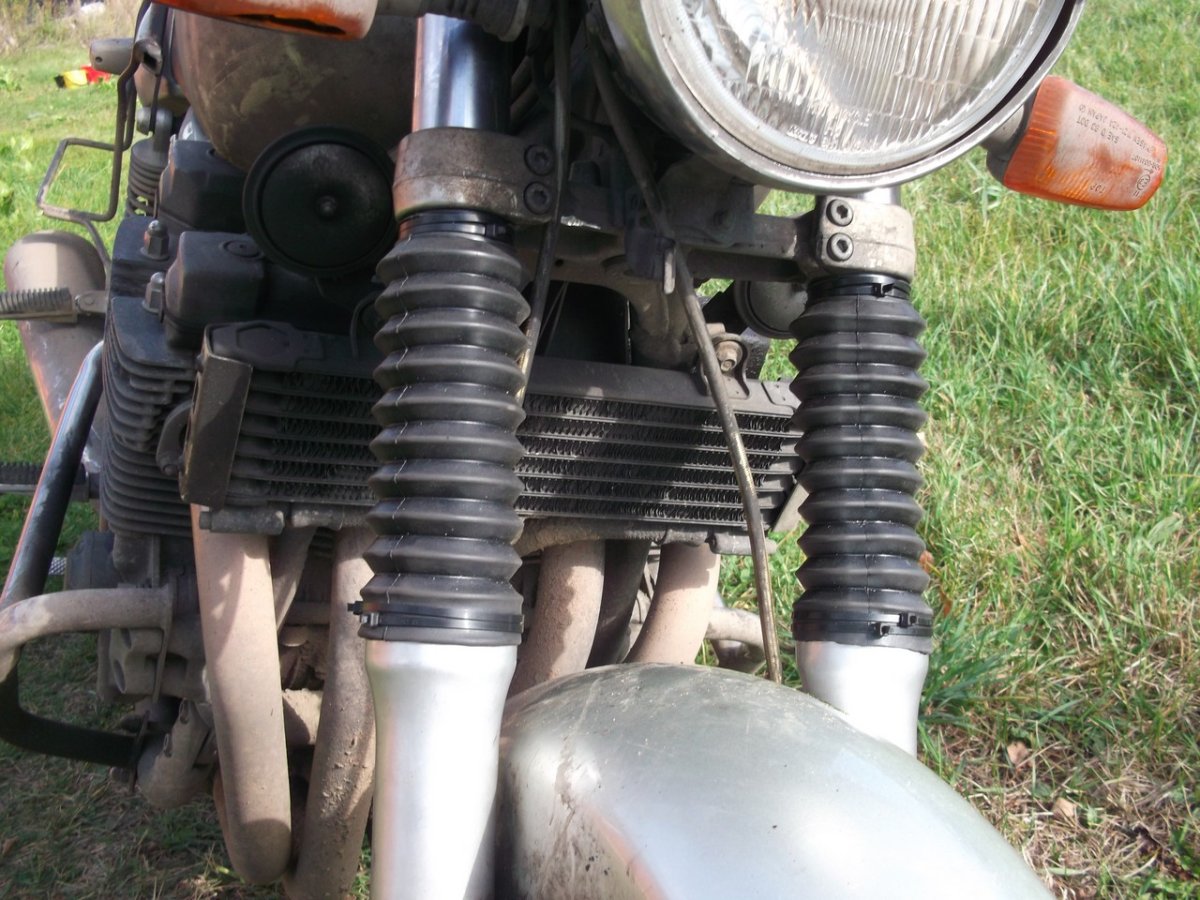 Гофра на вилку мотоцикла Honda CB 400