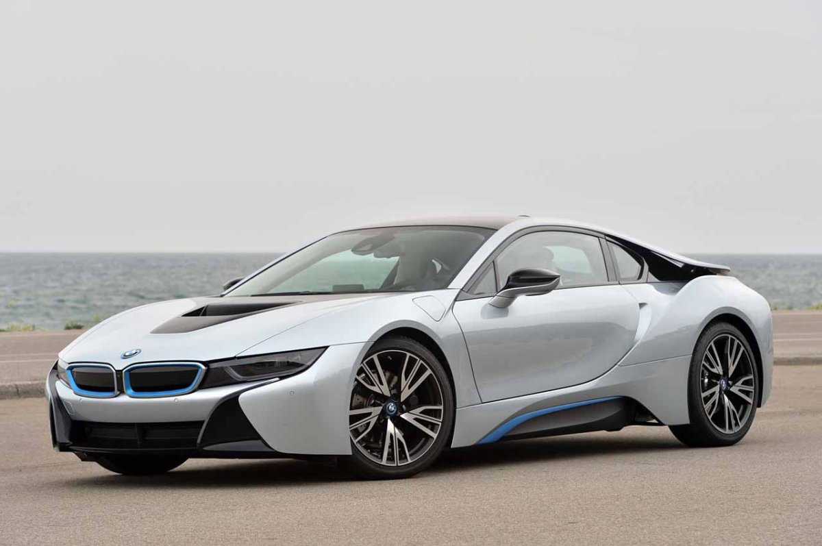 BMW i8 2016