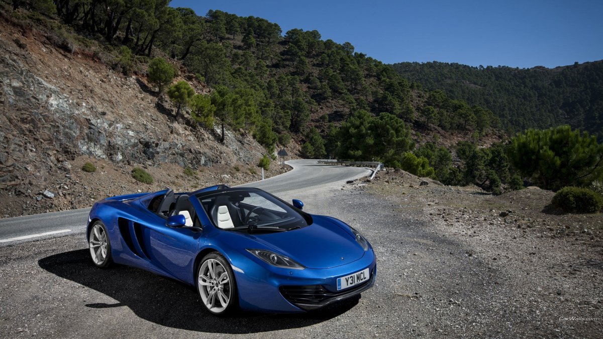 MCLAREN 12c Blue