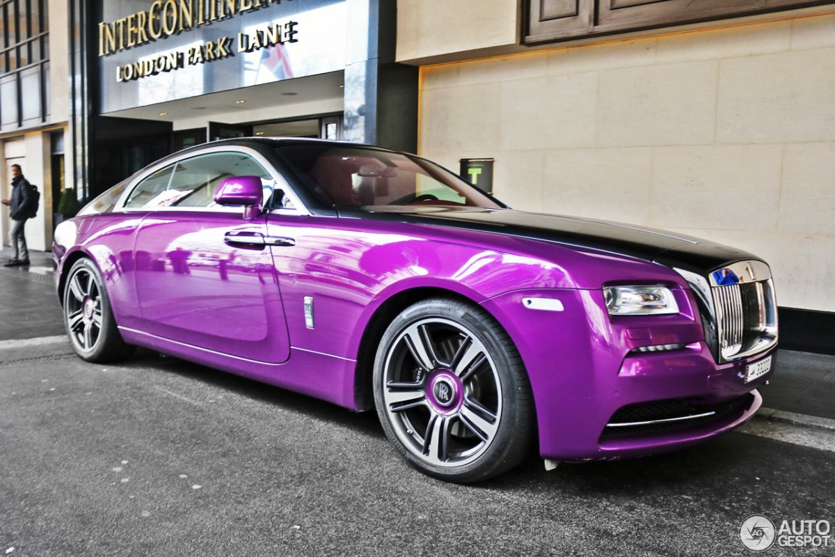 Rolls Royce Wraith фиолетовый