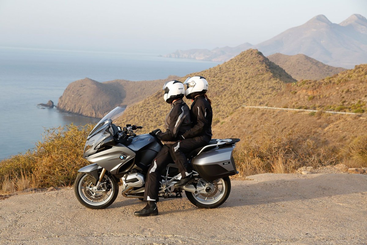 Туристический мотоцикл BMW r1200