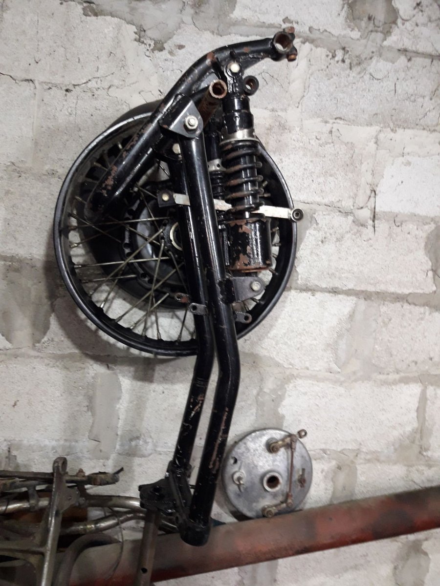 Рычажная маятниковая вилка Урал барабан