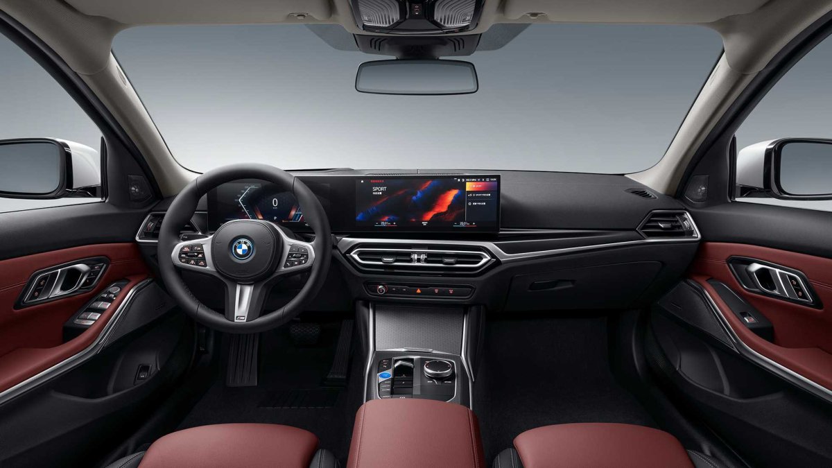 BMW 3 2022 Interior