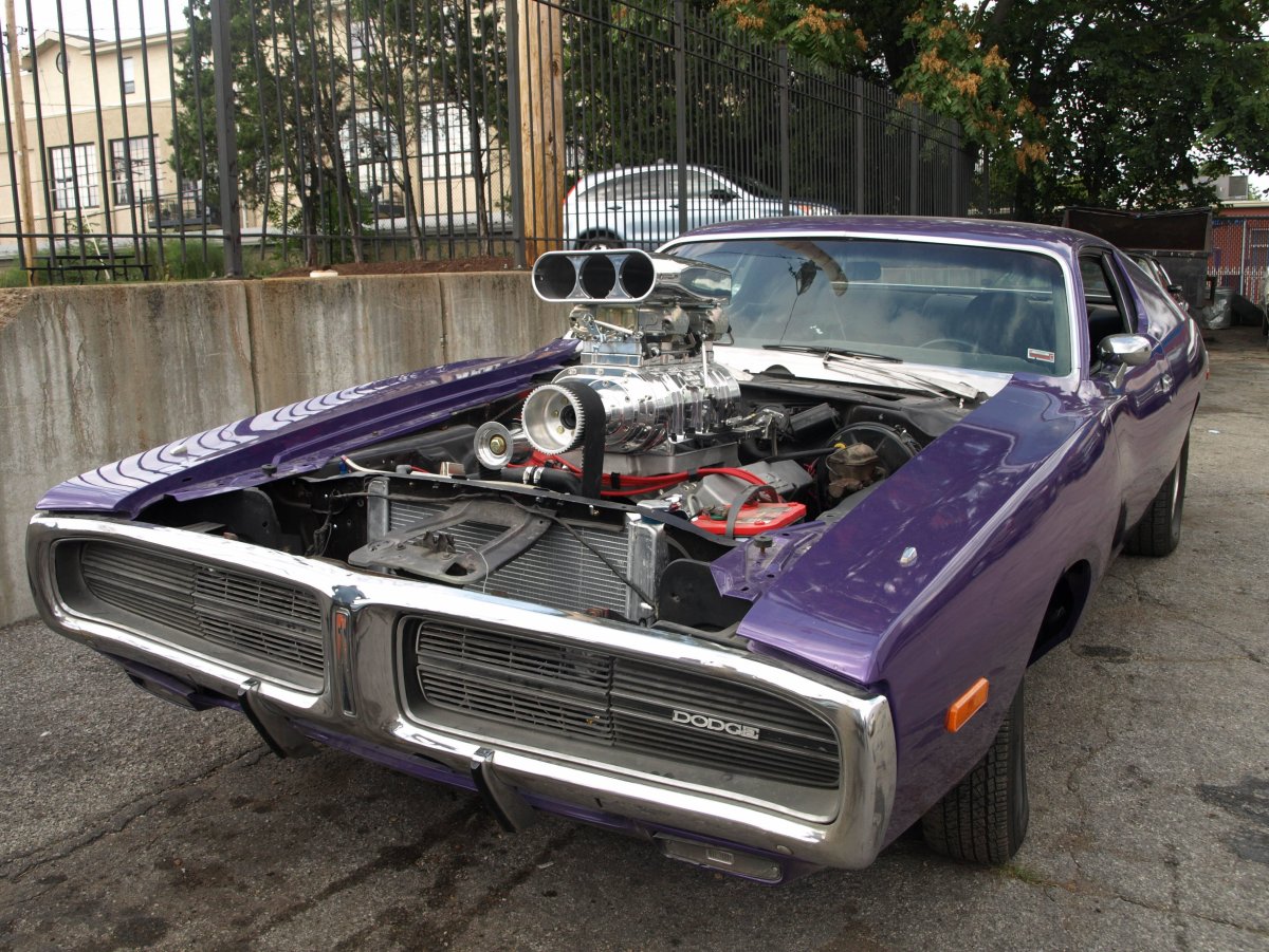 Dodge Charger 1969 суперчарджер
