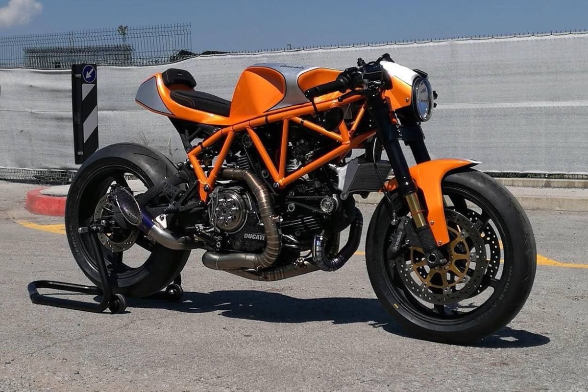 Ducati 900 SS Custom