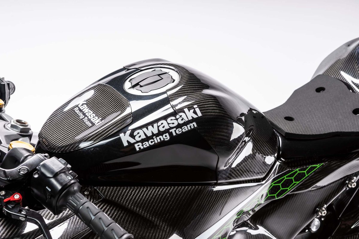 Kawasaki zx25r Carbon