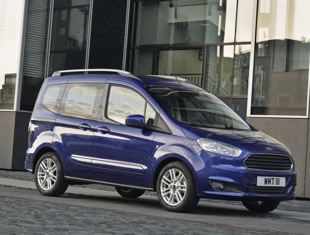 Форд Tourneo Courier