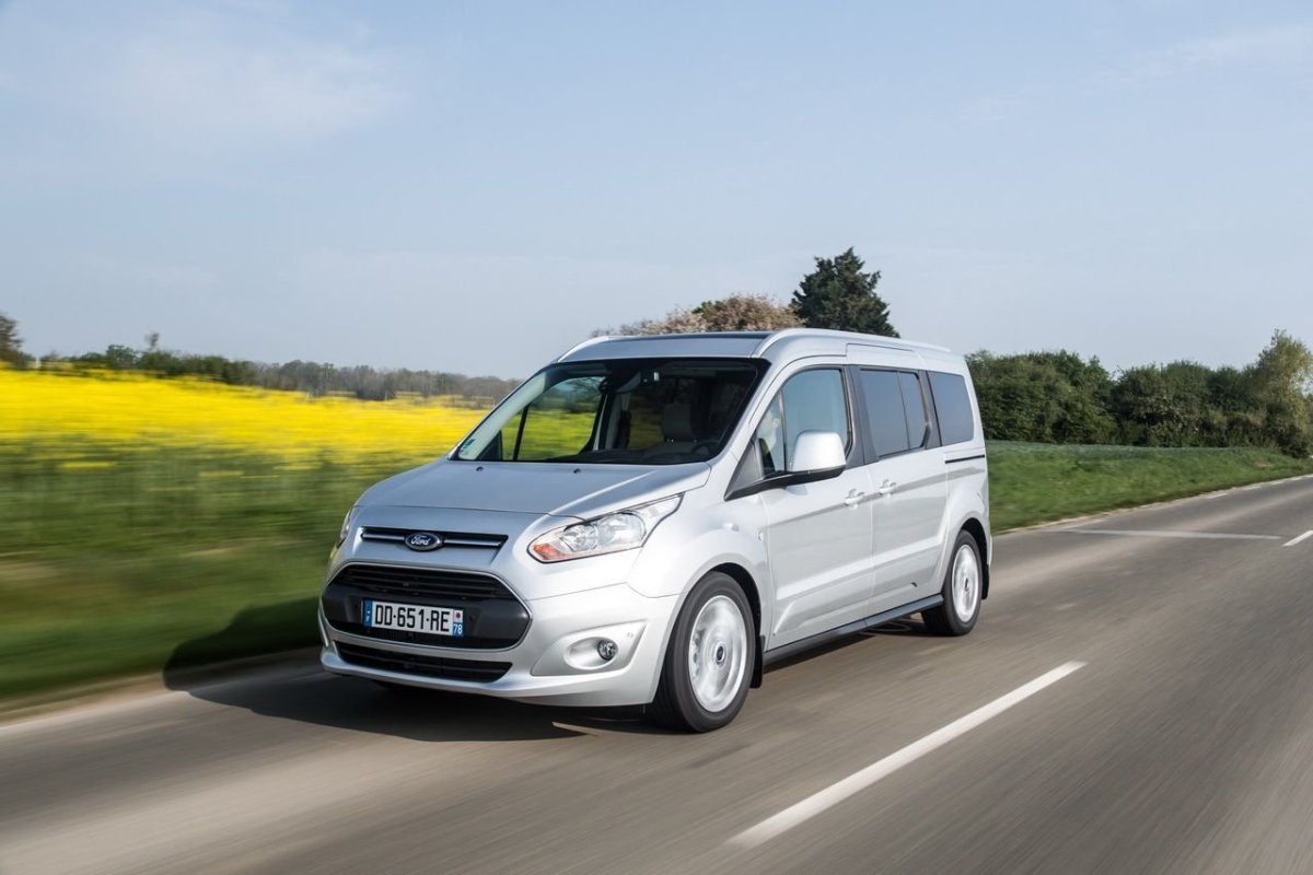 Ford Grand Tourneo connect