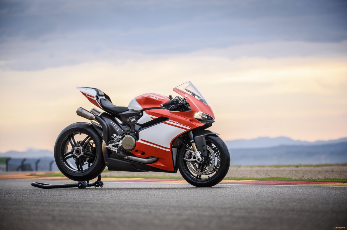 Ducati 1299
