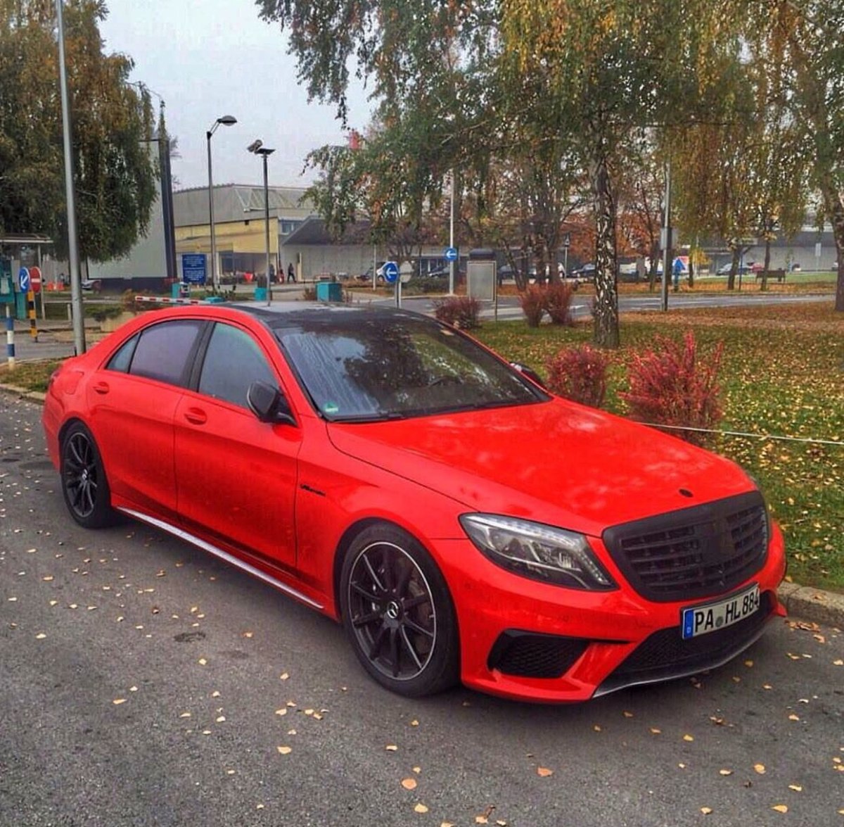 Мерседес s63 красный