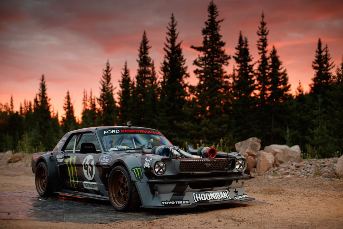 Ford Mustang Hoonicorn