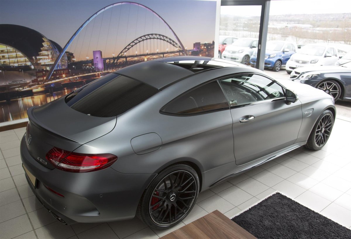 Мерседес серый графит