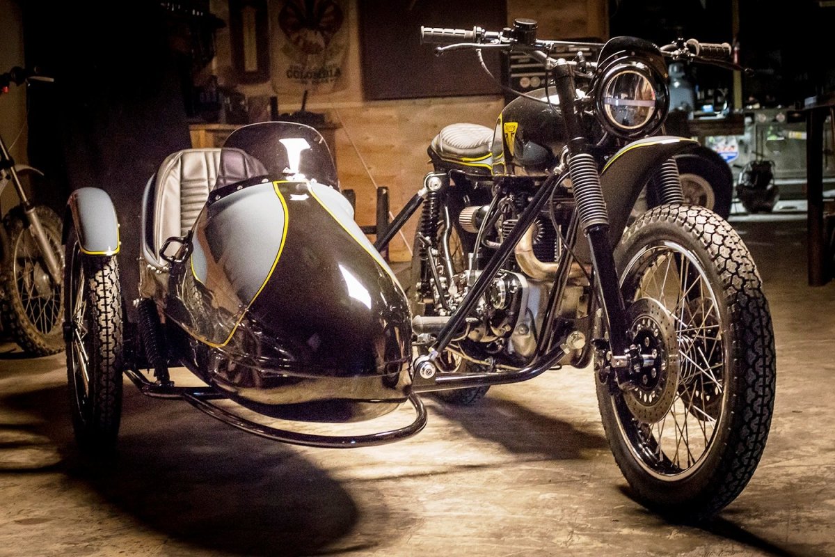 Triumph Motorcycles с коляской