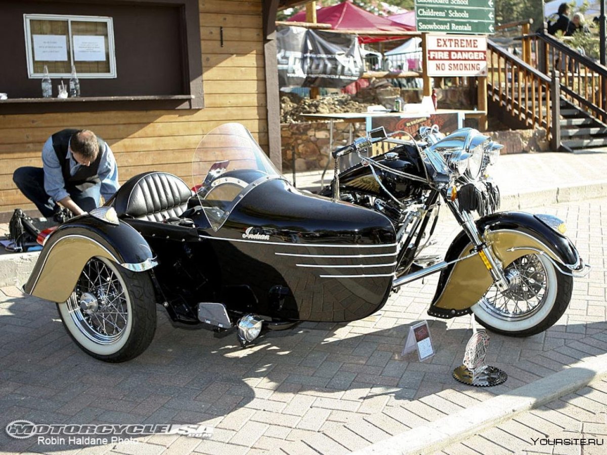 Мотоцикл Индиан Чиф с коляской