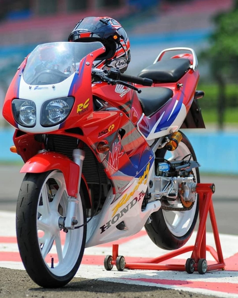 Мотоцикл в Азии