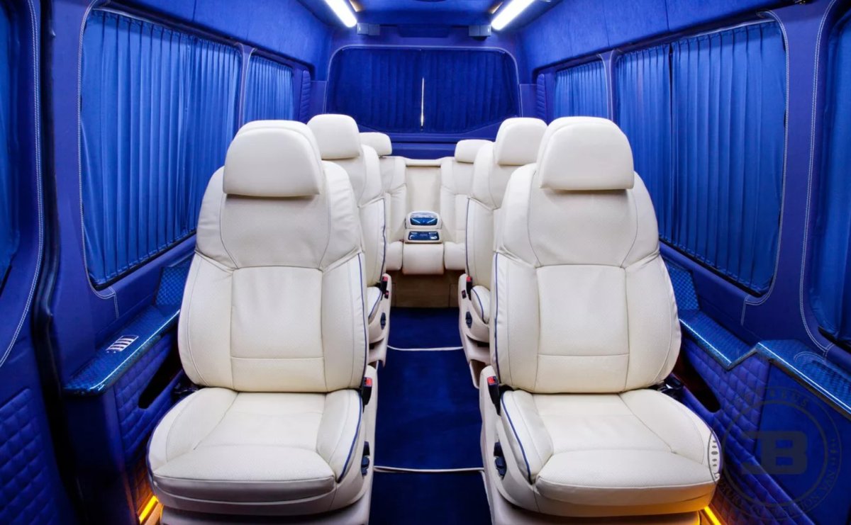 Mercedes-Benz Sprinter пассажирский салон
