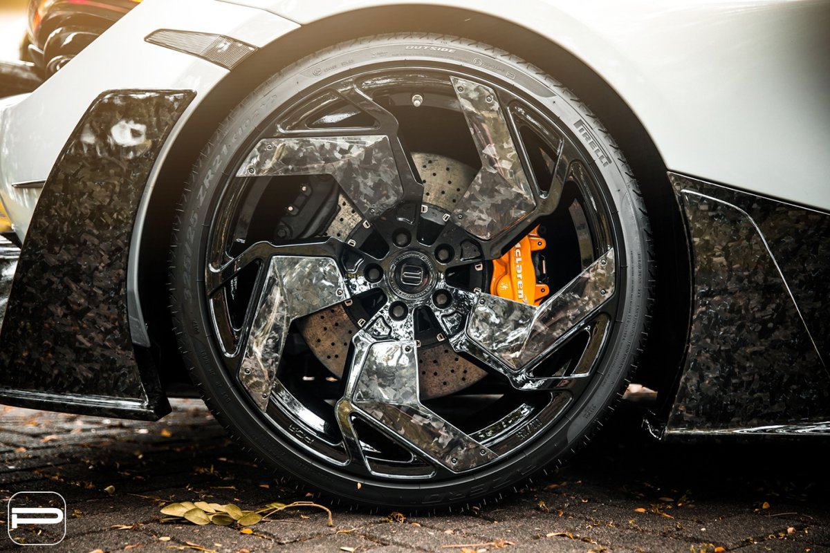 Hexis Forged Carbon