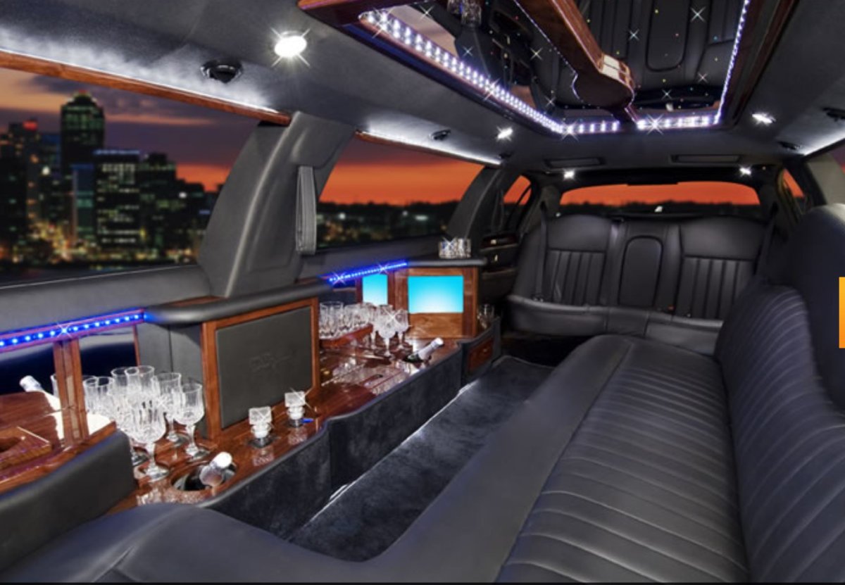 Lincoln Limousine 2021 салон