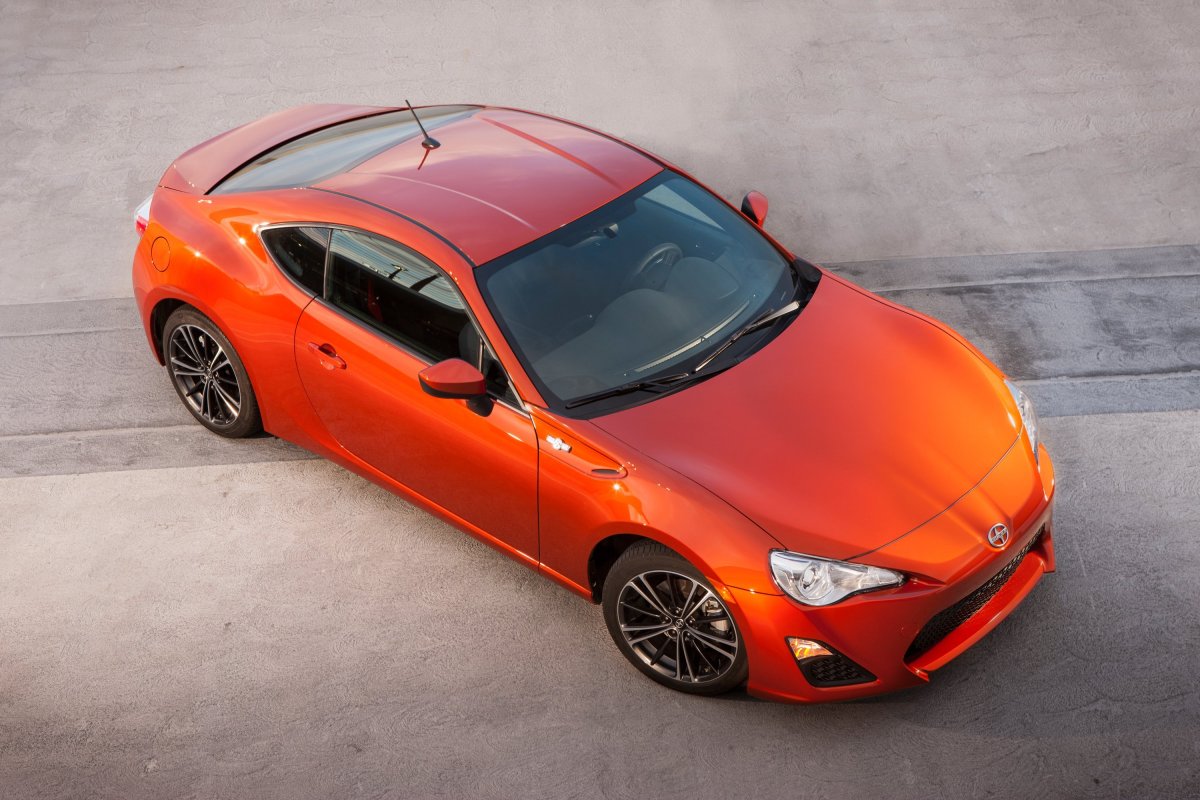 Scion спорткар