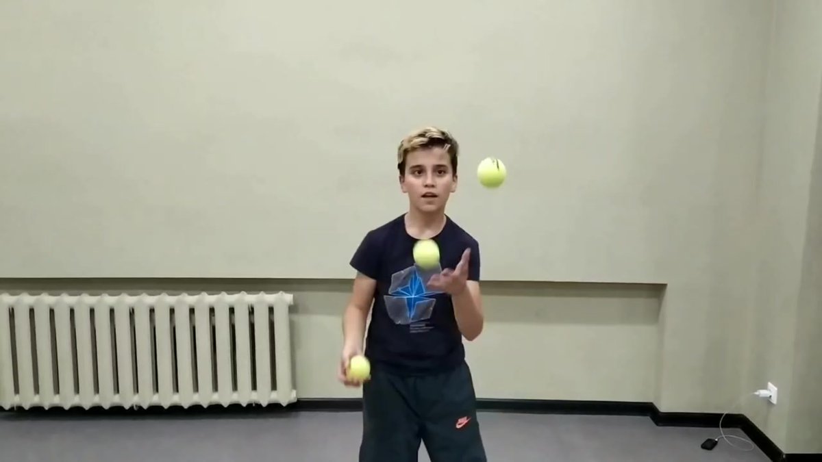 Используется ли жонглирование мячом при отборе в академию