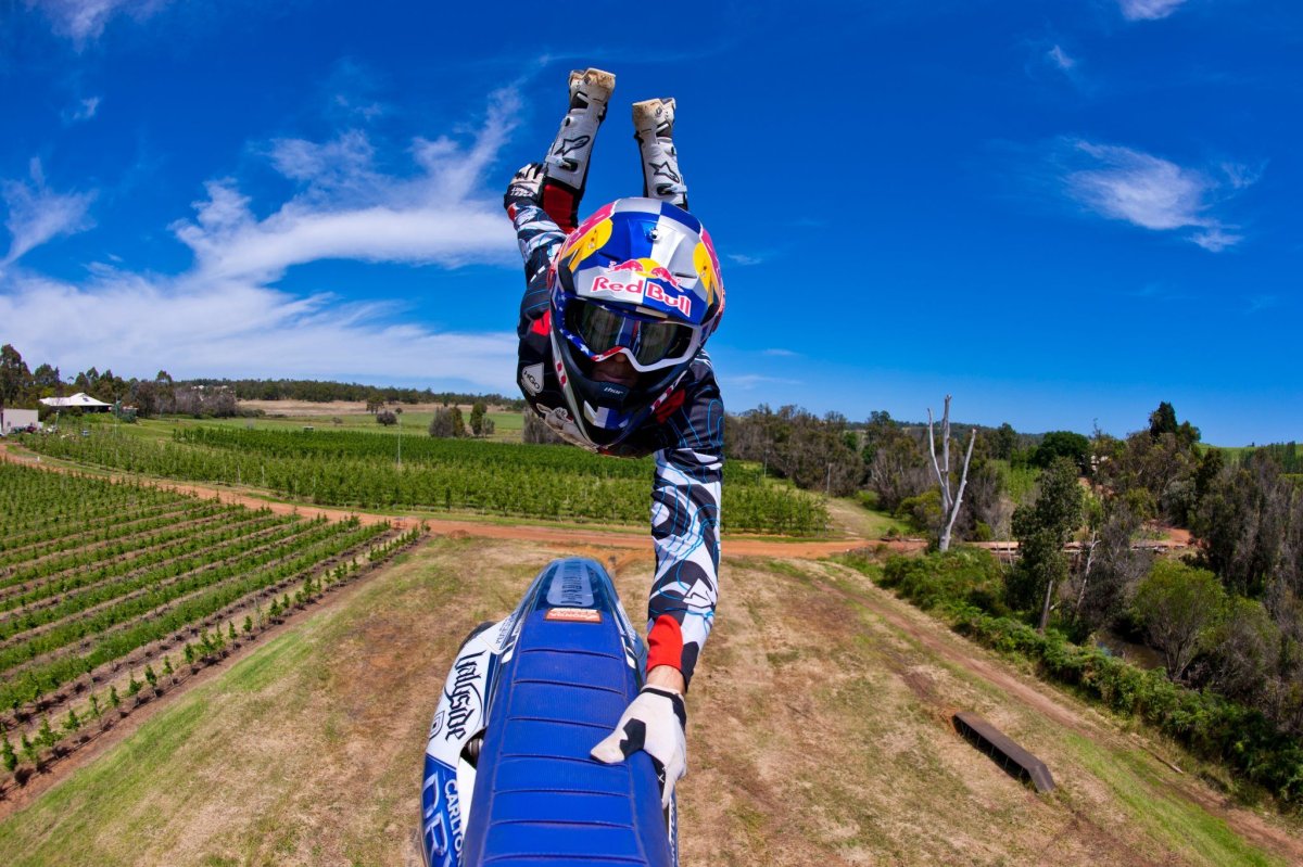 Мотоциклы фристайл Red bull