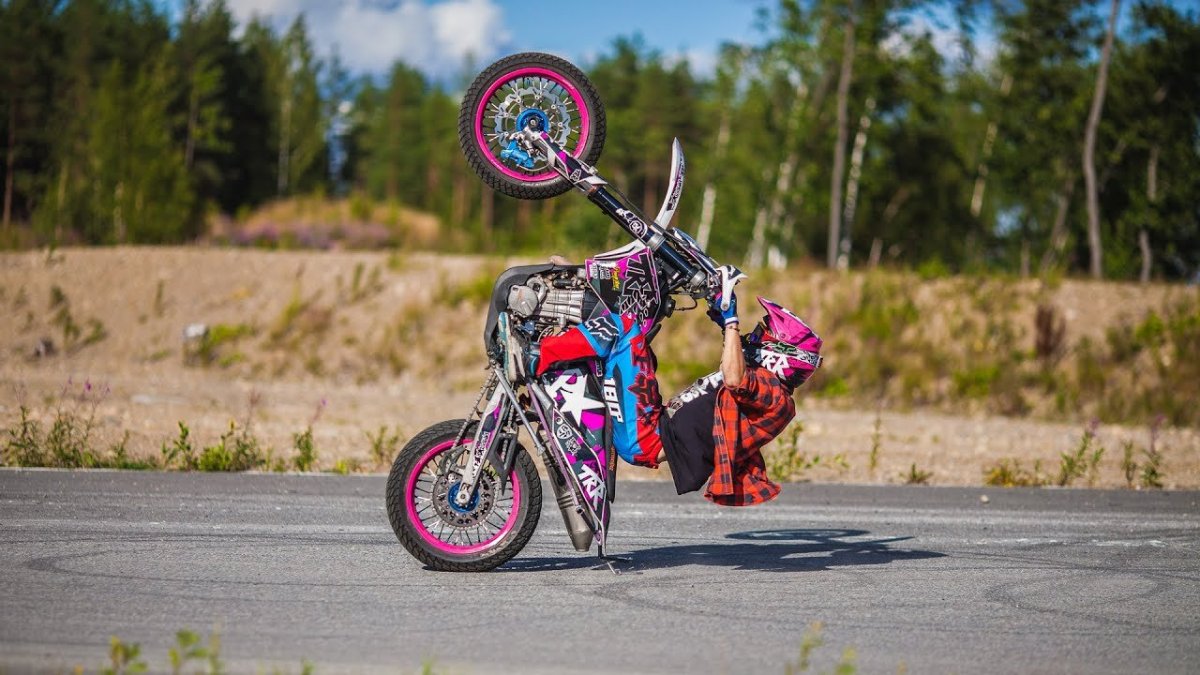Питбайк стант