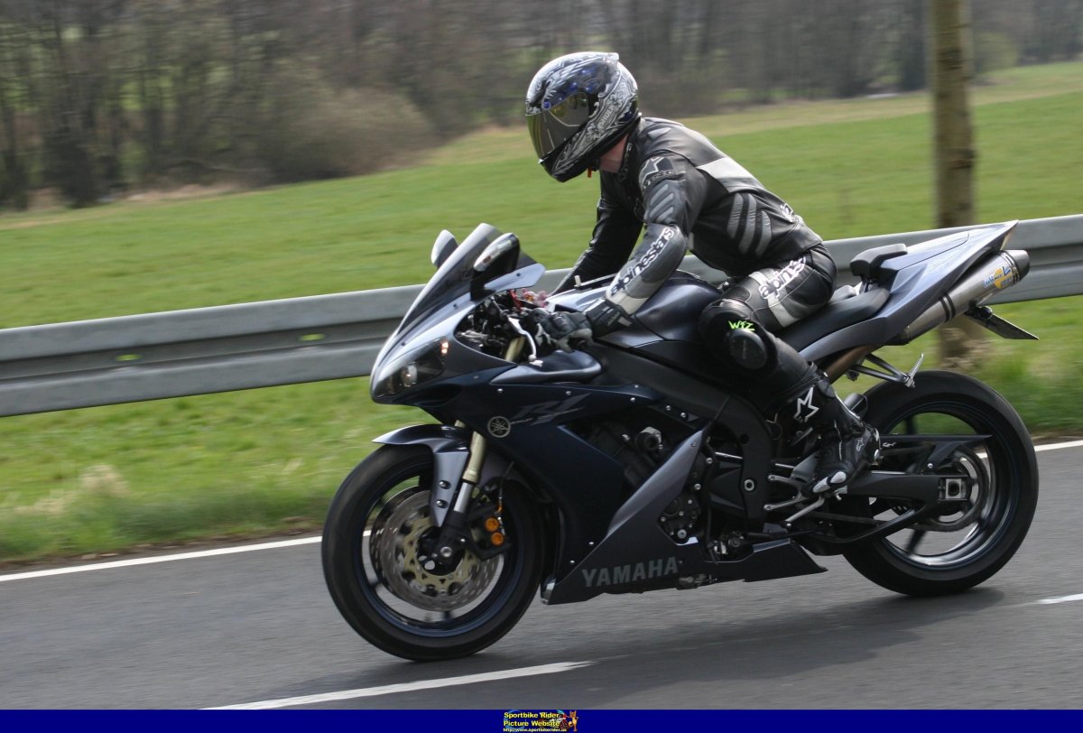 Yamaha YZF r1 Speed