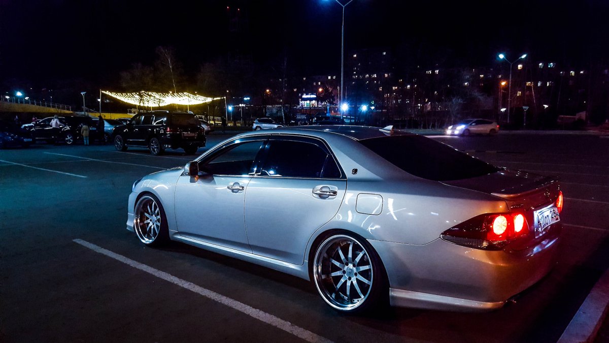 Toyota Crown s200 athlete