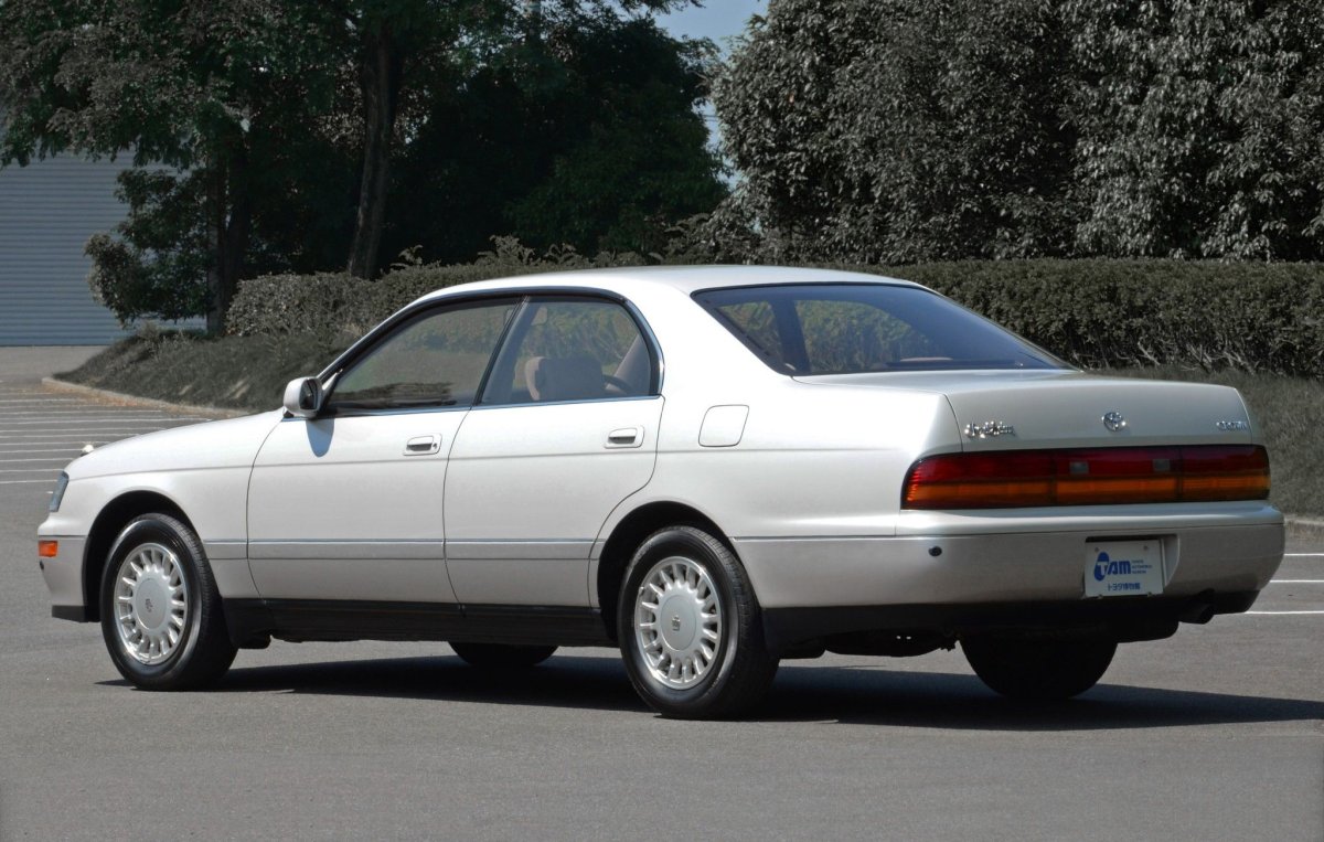 Toyota Crown 1991-1995