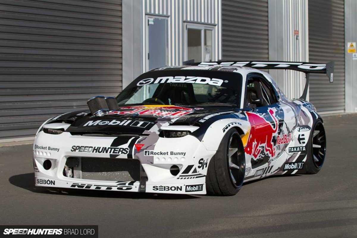 Mazda RX-7 Rocket Bunny Drift
