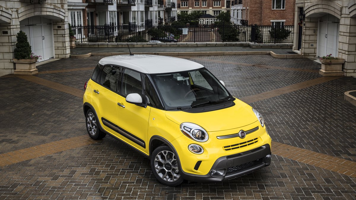 Fiat 500 желтый