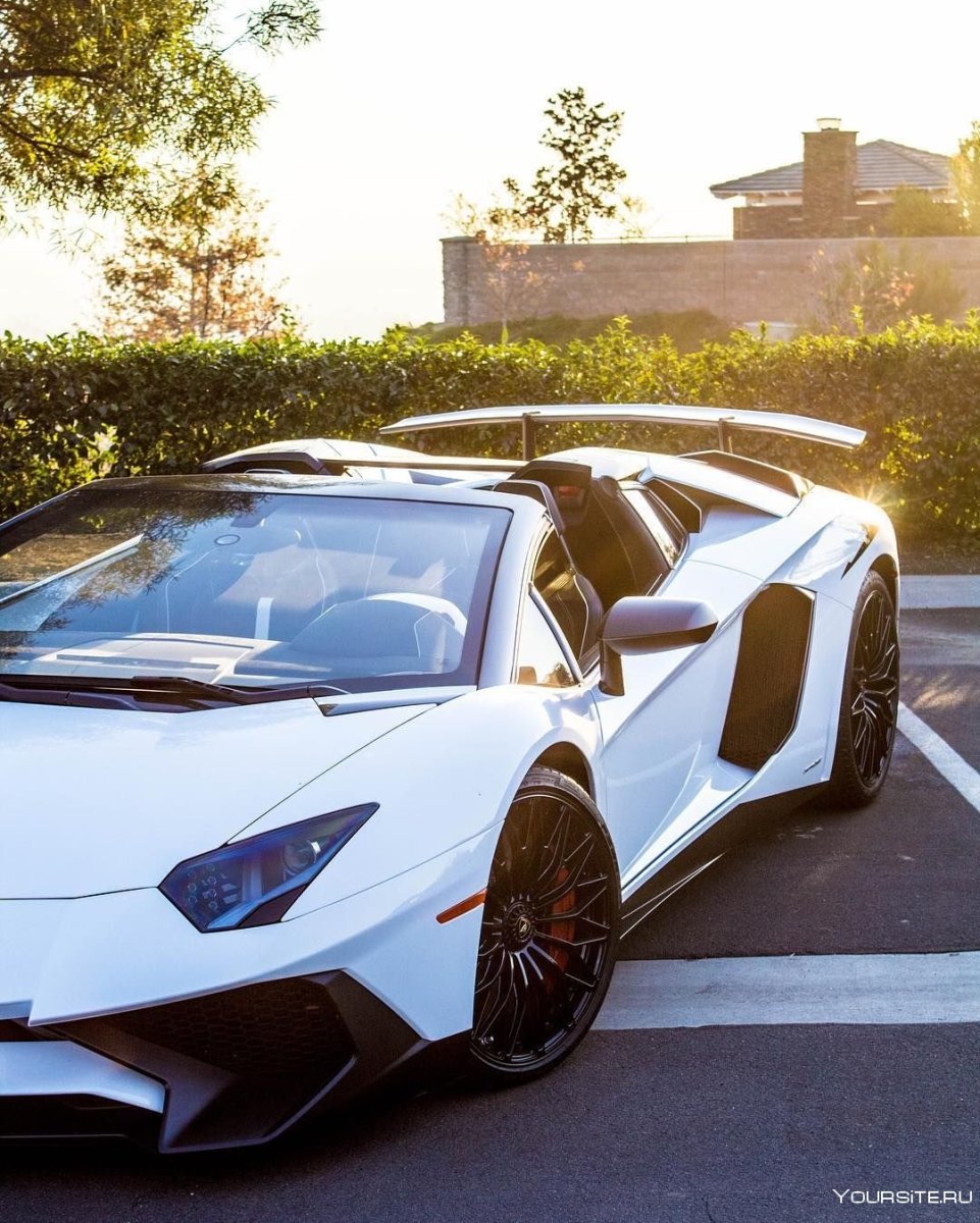 Lamborghini Aventador SV