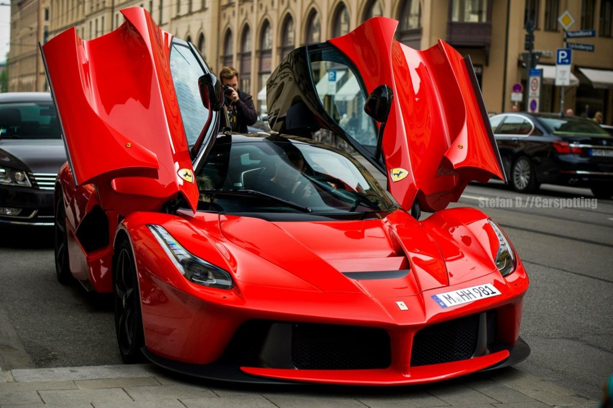 Ferrari LAFERRARI