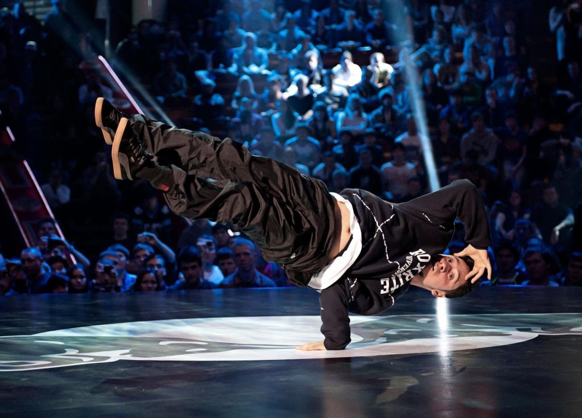 +Пояс Red bull BC one