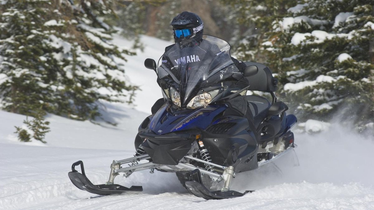 Снегоход Yamaha RS Venture