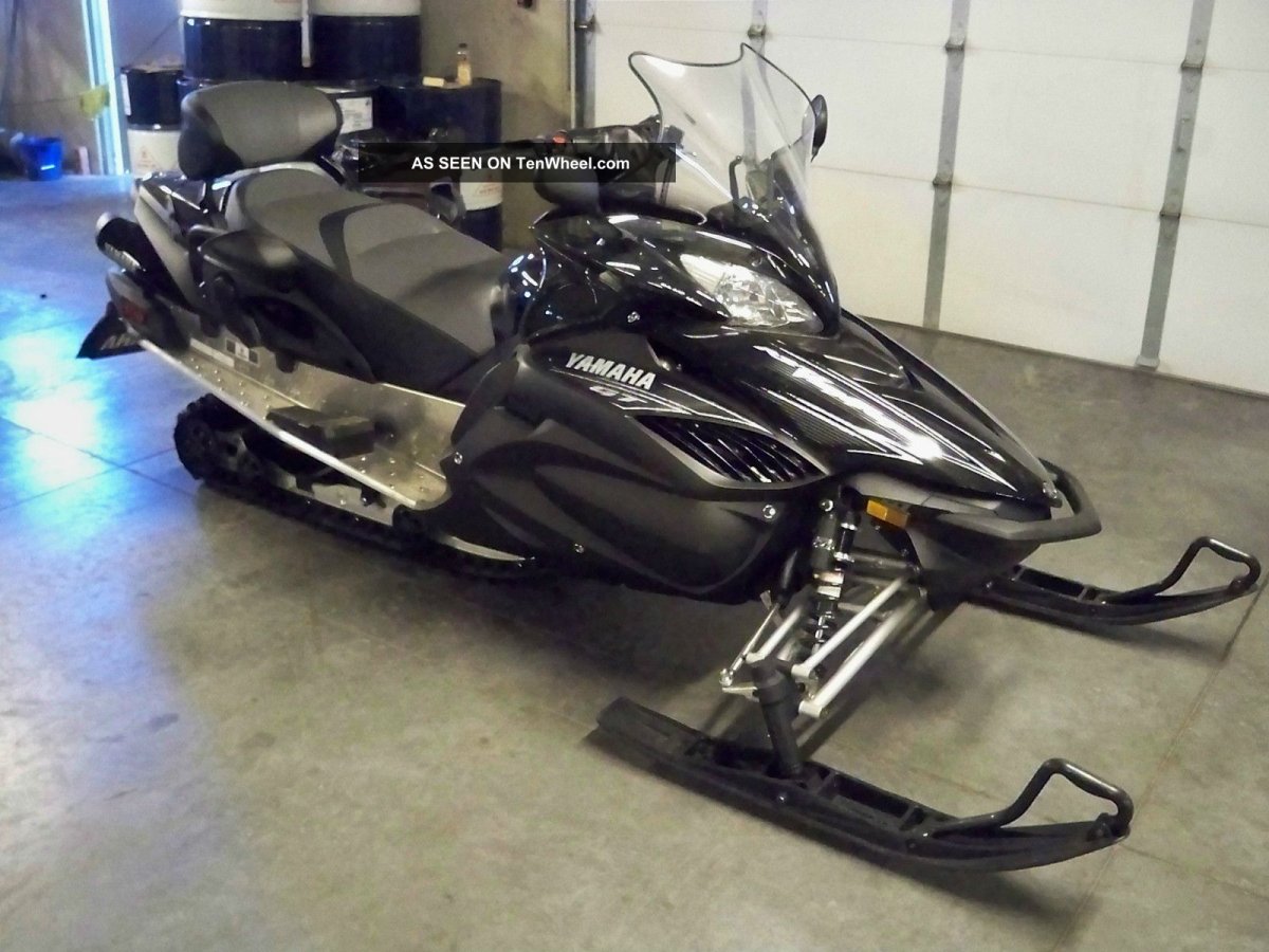 Yamaha Venture gt 1992-1993 снегоход