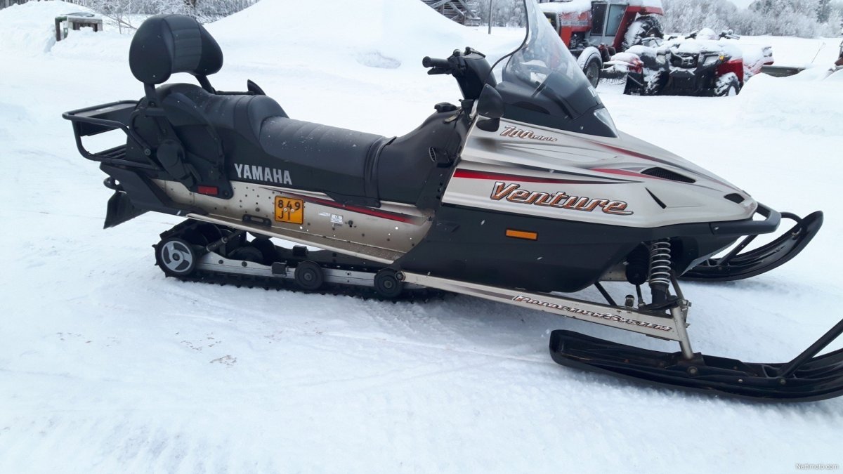 Polaris WIDETRAK LX 500