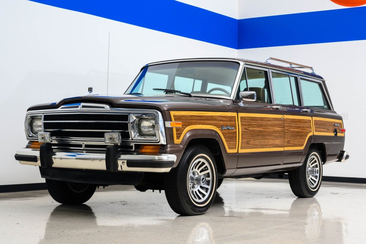 Jeep Grand Wagoneer 2021