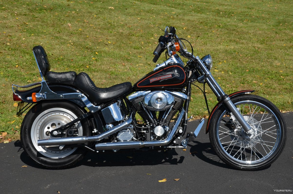 Мотоцикл Harley Davidson Softail