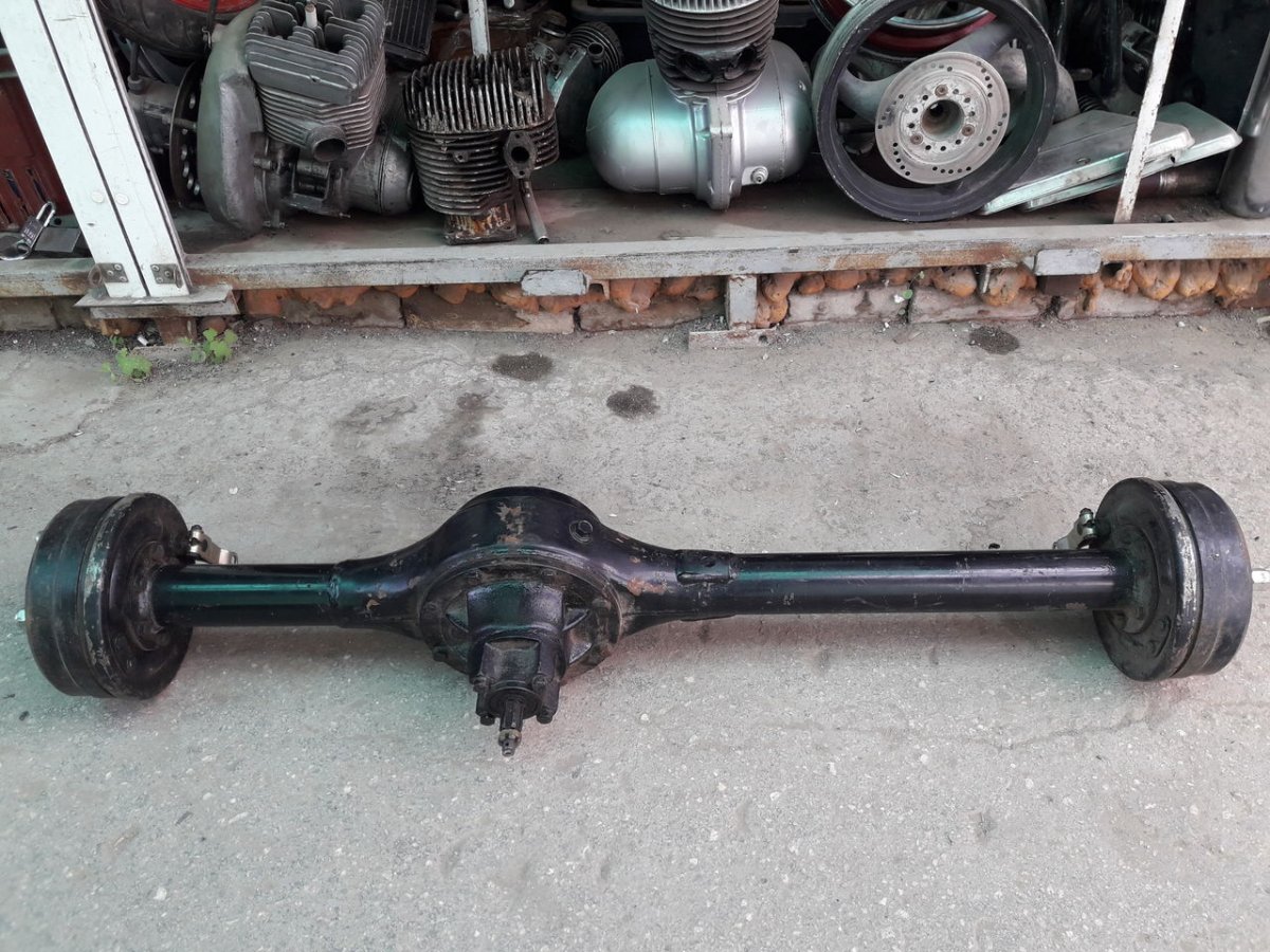 Задний мост мотоцикла муравей