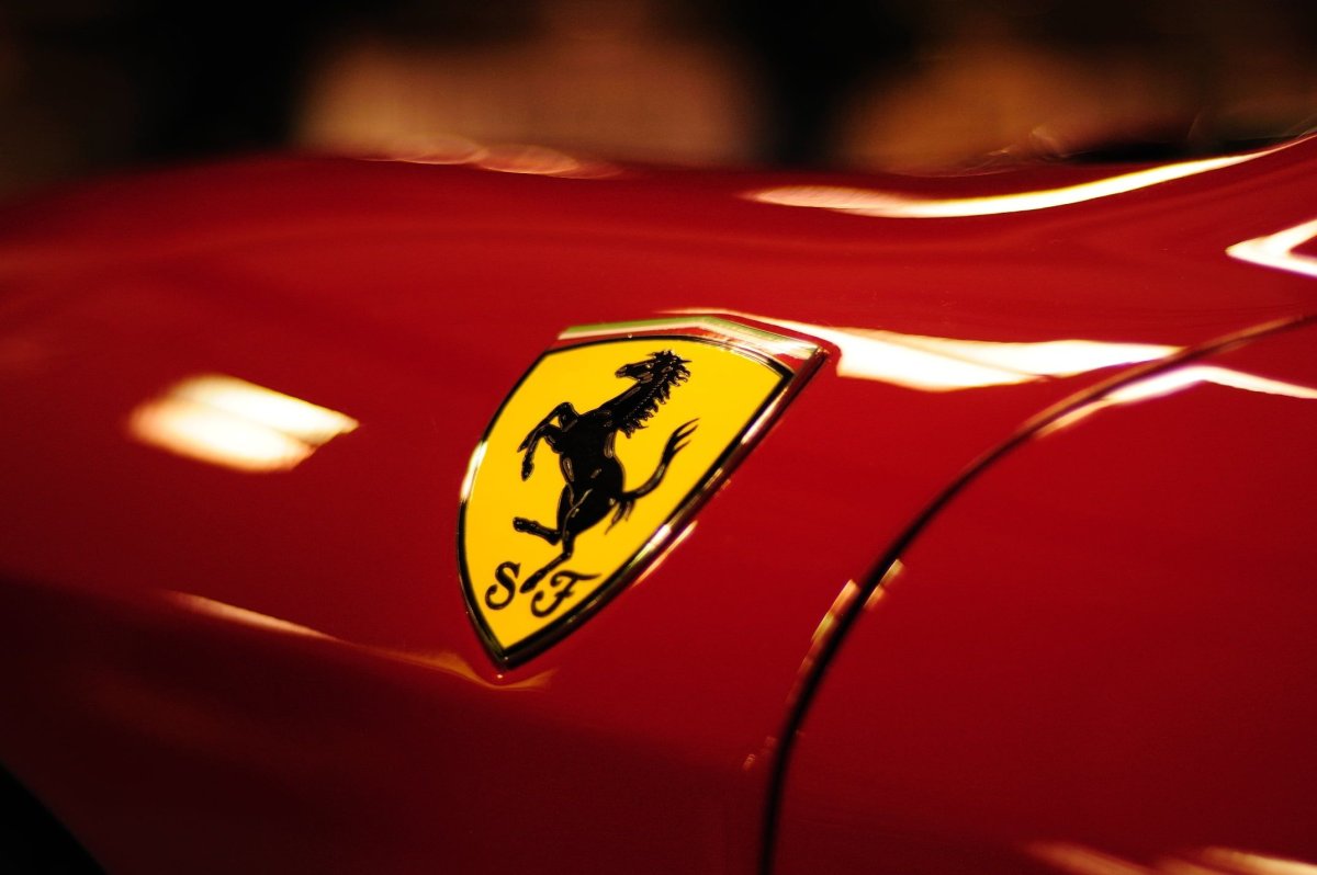 Ferrari бренд