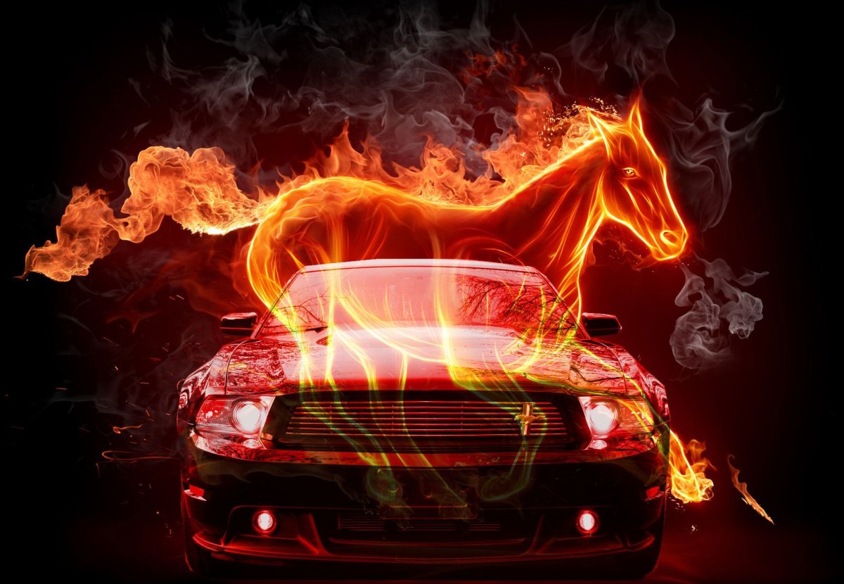 Ford Mustang 2010 с пламенем