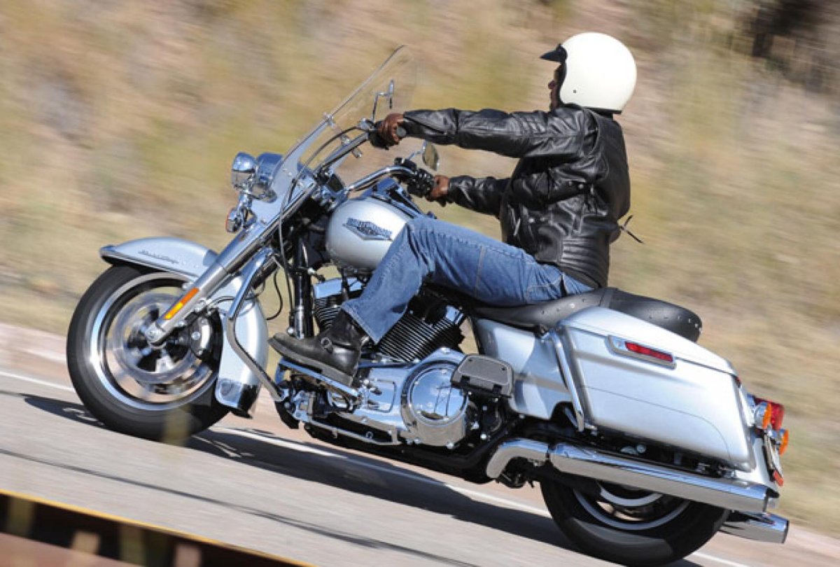 Туристический мотоцикл Харлей Дэвидсон