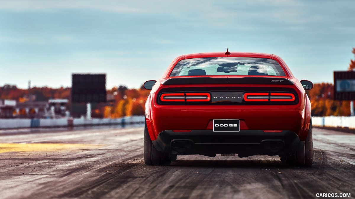 Dodge Challenger srt 10 Demon