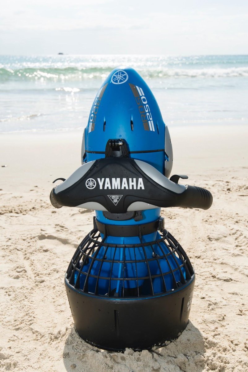 Подводный буксировщик Yamaha 220li