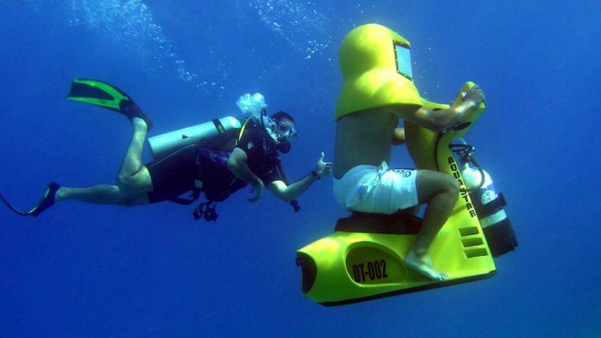 Подводный скутер для дайвинга