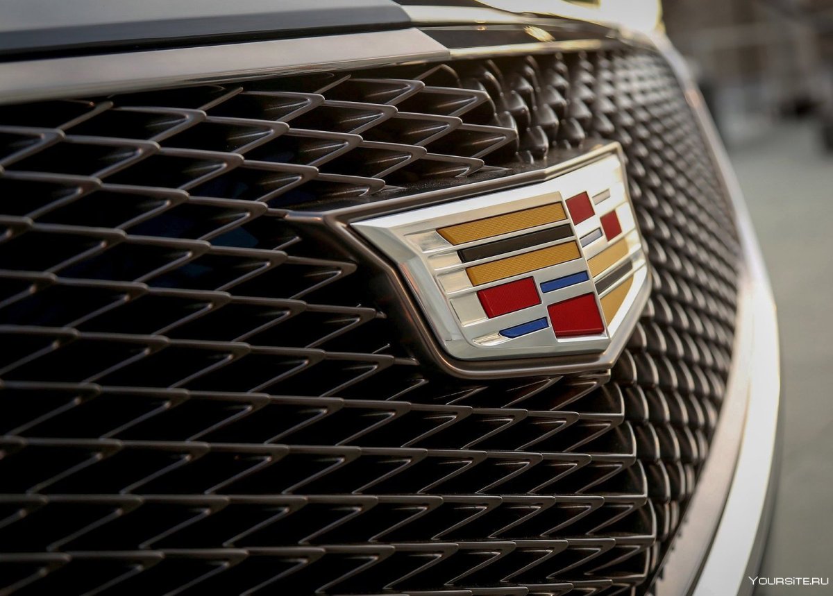 Cadillac Escalade значок 2020