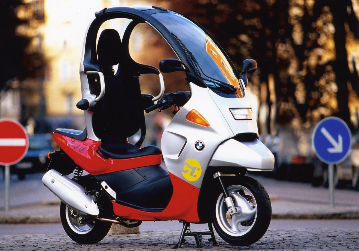 BMW c200 скутер